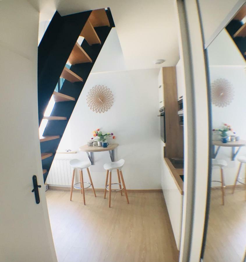 La Madeleine Apartment Vannes Bagian luar foto